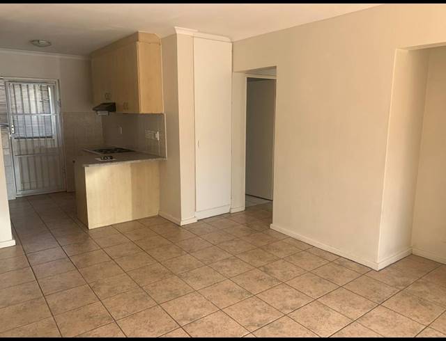 2 BEDROOM APARTMENT RENTED IN ROME